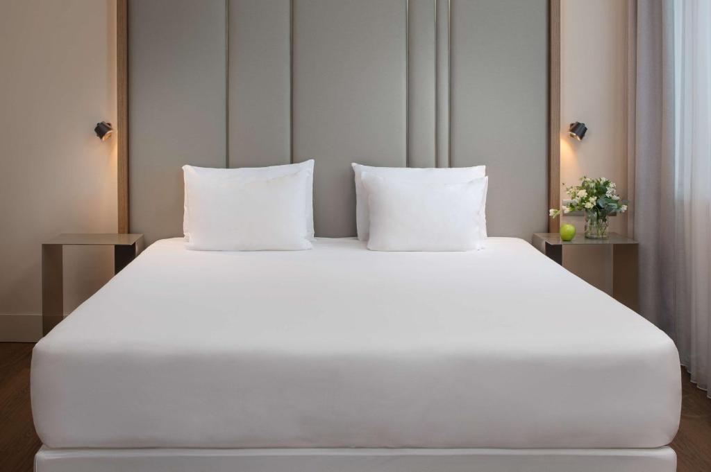 NH Bologna De La Gare - Resim 19