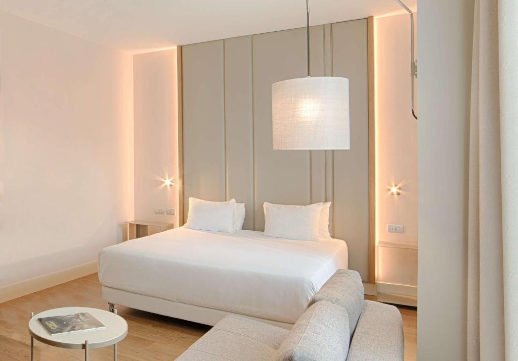 NH Bologna De La Gare - Resim 20