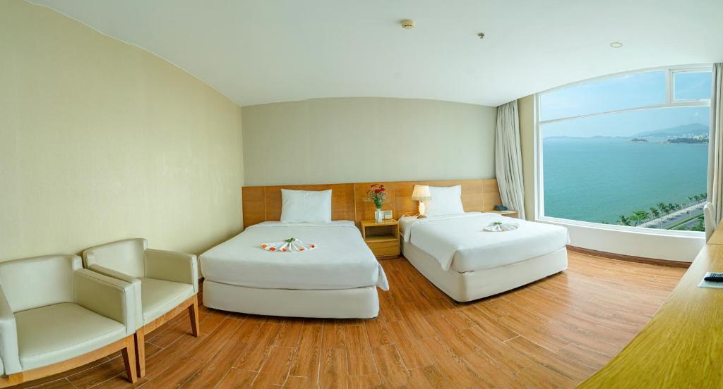 Phòng Deluxe 2 Giường Đơn Nhìn Ra Biển