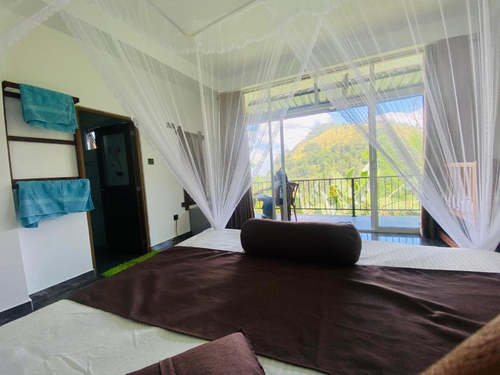 Chamodya Home Stay - 14