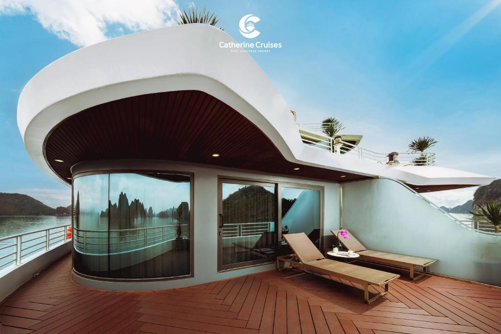 Catherine Cruises Ha Long Bay - 17