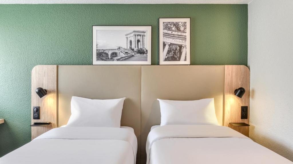 
Standard Room - 2 Single Beds
