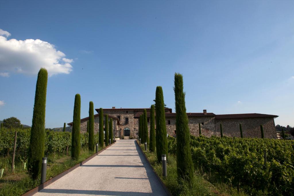Fotografie z fotogalerie ubytování Podere Castel Merlo Resort v destinaci Villongo SantʼAlessandro