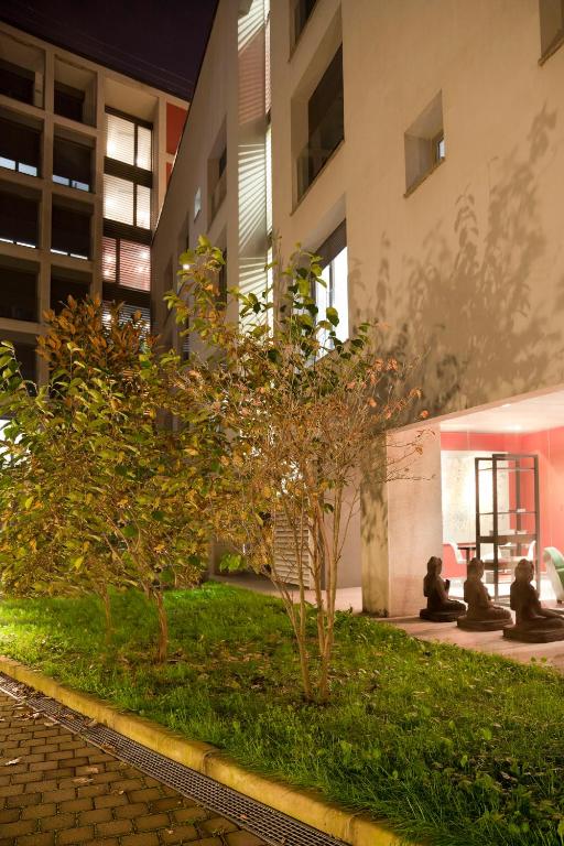 Zambala Luxury Apartments - Resim 16