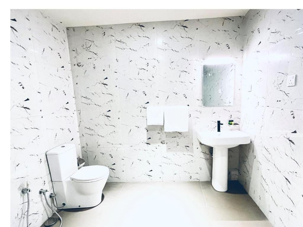 Ceylon Kingsmen Garden - Katunayake Airport Transit Hotels - 15