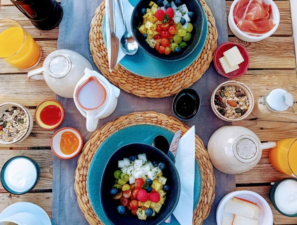 Calcada Guesthouse - 8