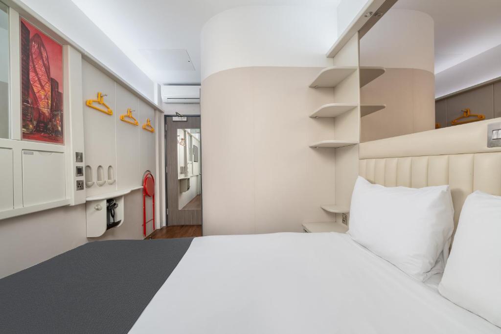 Point A London Liverpool Street - Resim 29