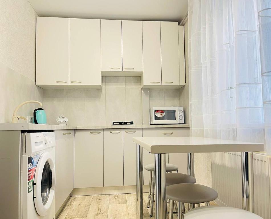 new apartment near the center kvartyra v novomu budynku poruch z tsentrom photo 6