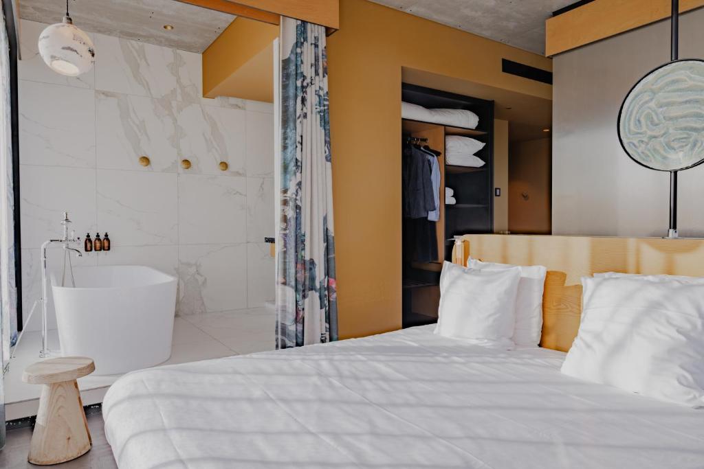 Mix Brussels --Gym & Wellness for adults only-- - Resim 11