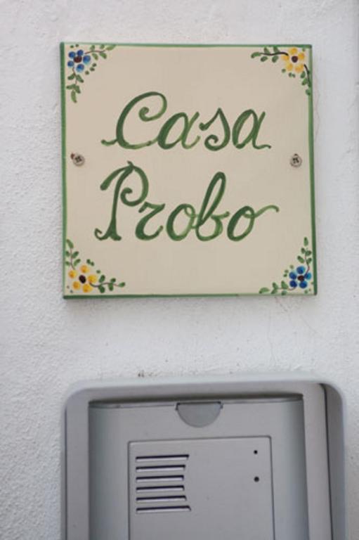 Een certificaat, prijs of ander document dat getoond wordt bij B&B Casa Probo