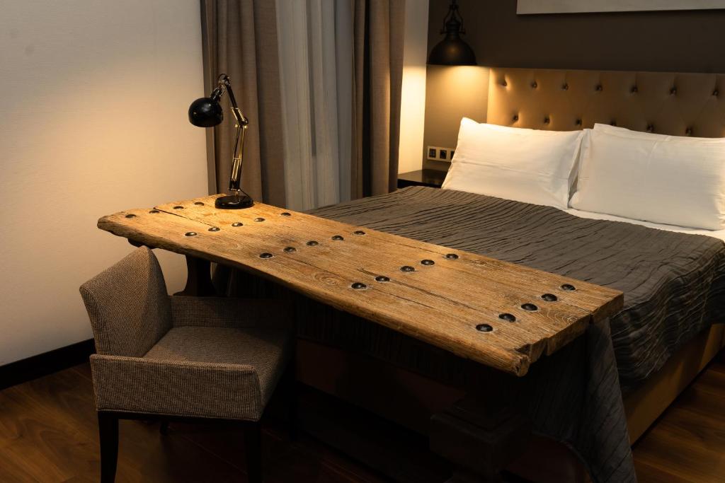 
Lower Ground Floor Superior Double Room with Kitchen
