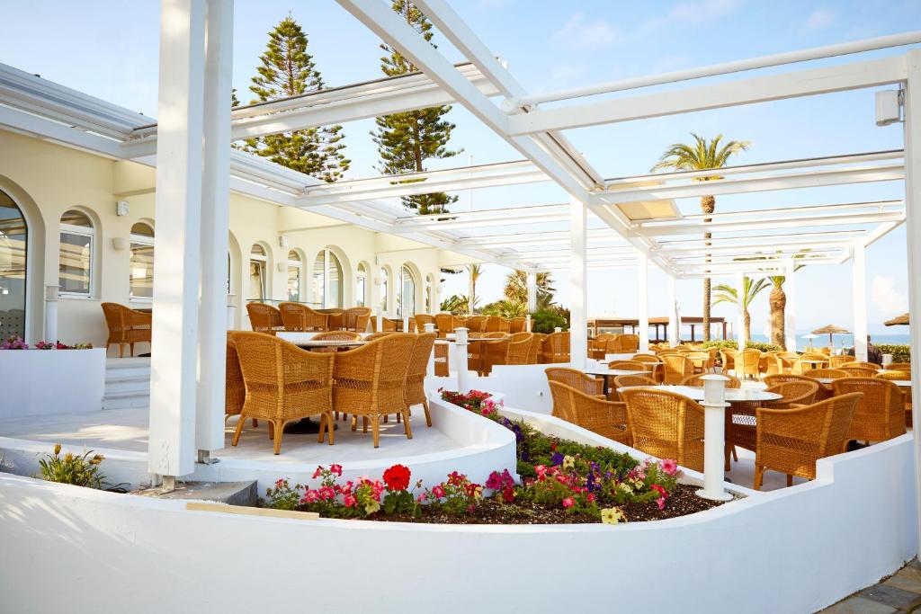 Restaurace v ubytování ROBINSON KYLLINI BEACH - All Inclusive