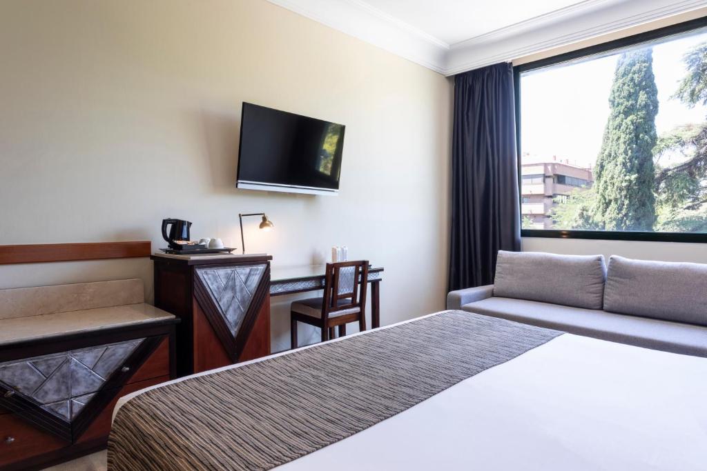 Petit Palace Arturo Soria Alcalá - Resim 35