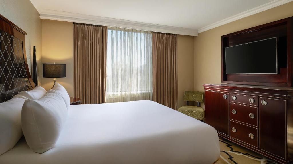 InterContinental New Orleans by IHG photo