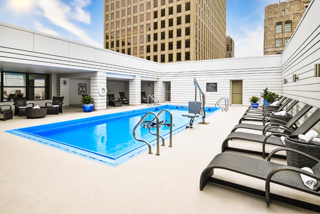 InterContinental New Orleans by IHG photo