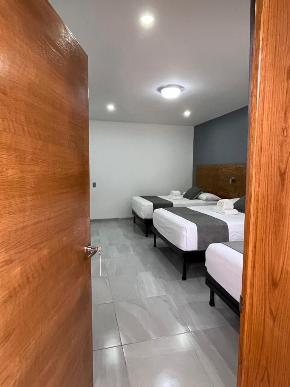 Hotel Riviera - Habitación Triple De Lujo