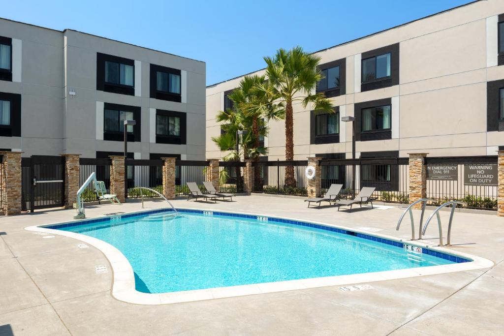 Hampton Inn & Suites by Hilton San Diego SeaWorld Near Old Town photo