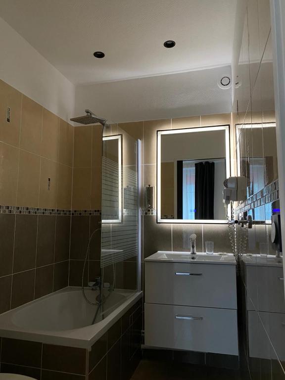 Luxor Bastille Hotel - Resim 7