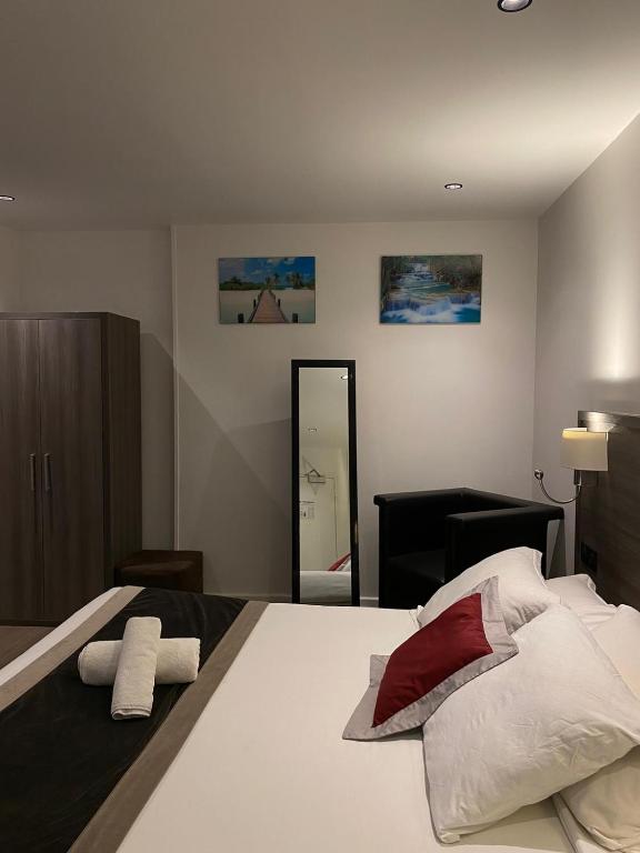 Luxor Bastille Hotel - Resim 17