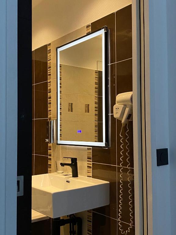 Luxor Bastille Hotel - Resim 38