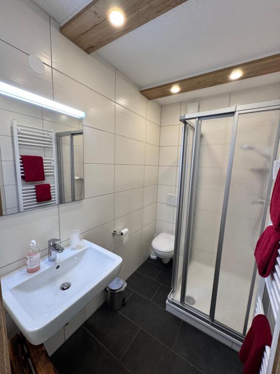 Gasthaus Engel - Double Room With Private Bathroom