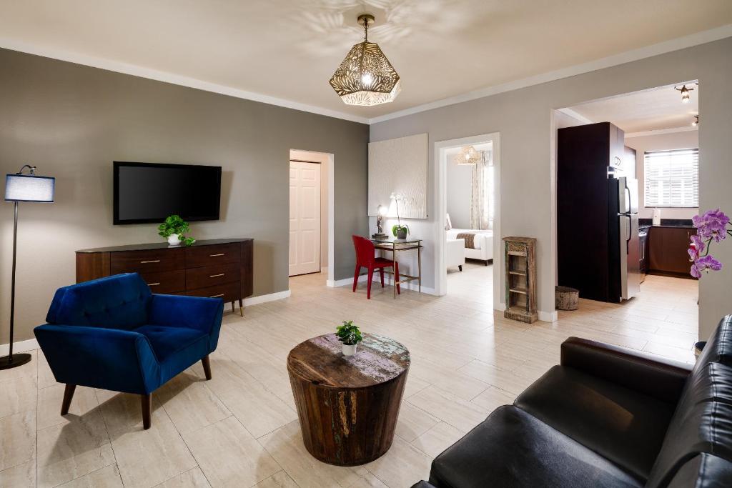 Tradewinds Apartment Hotel Miami Beach photo