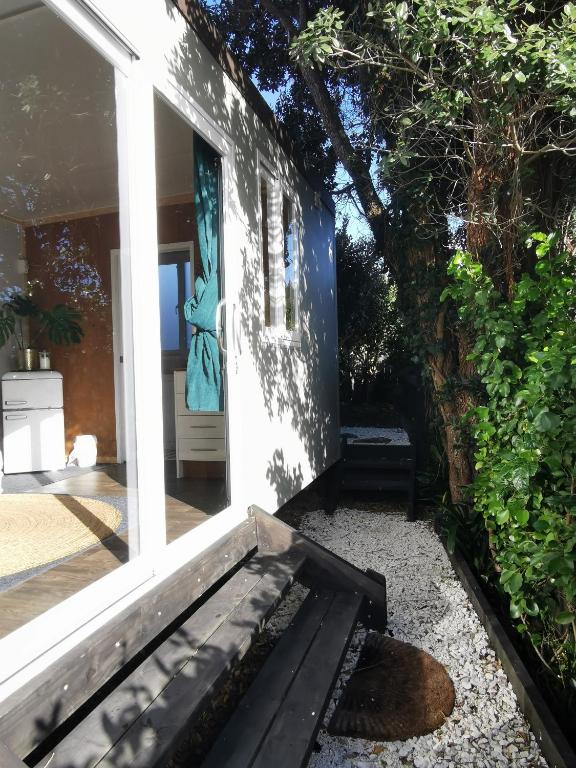 Pohutukawa Studio - Resim 12