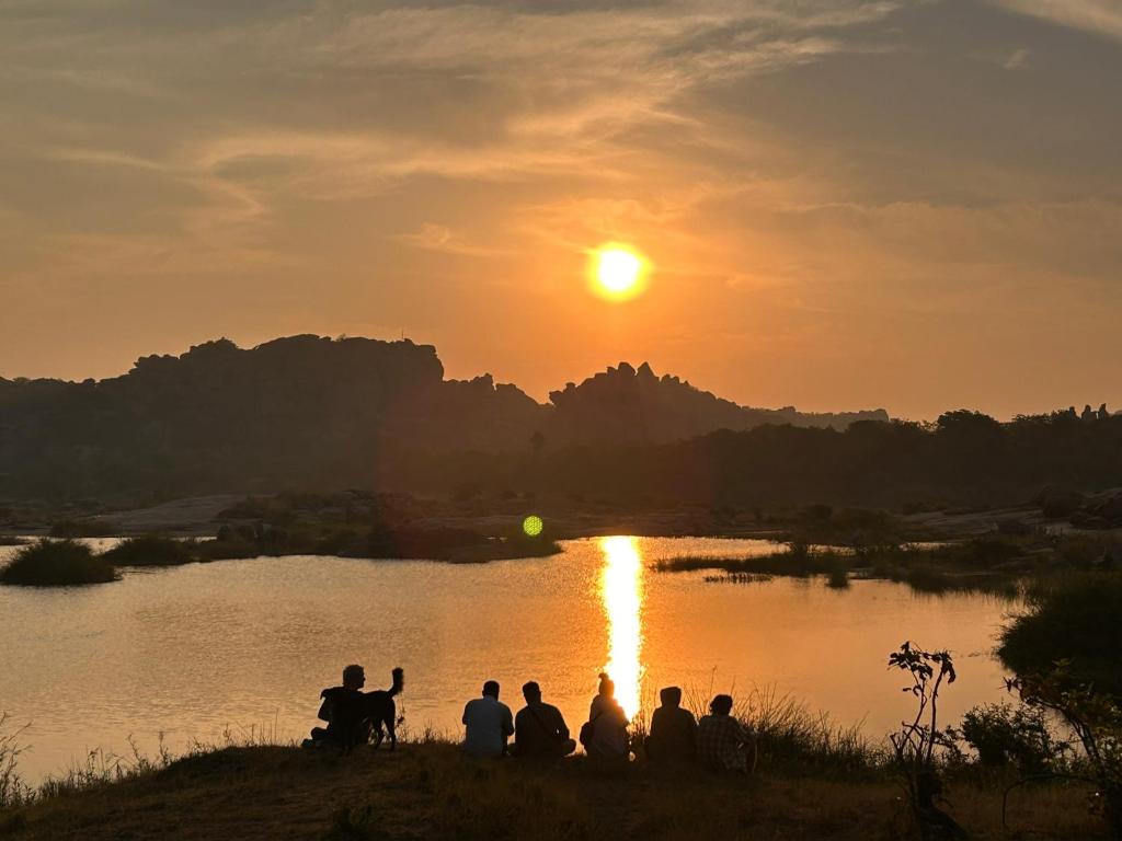 Gallery image of Vanar Climbs Hampi in Hampi