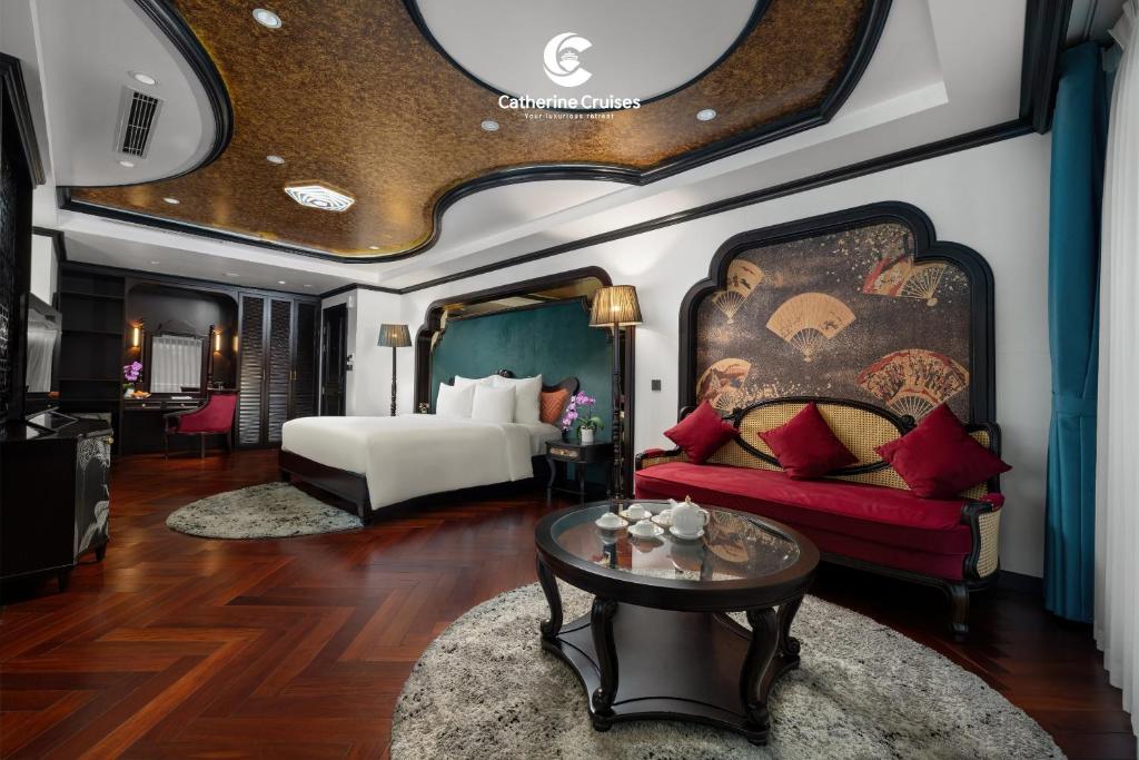 Catherine Cruises Ha Long Bay - 19