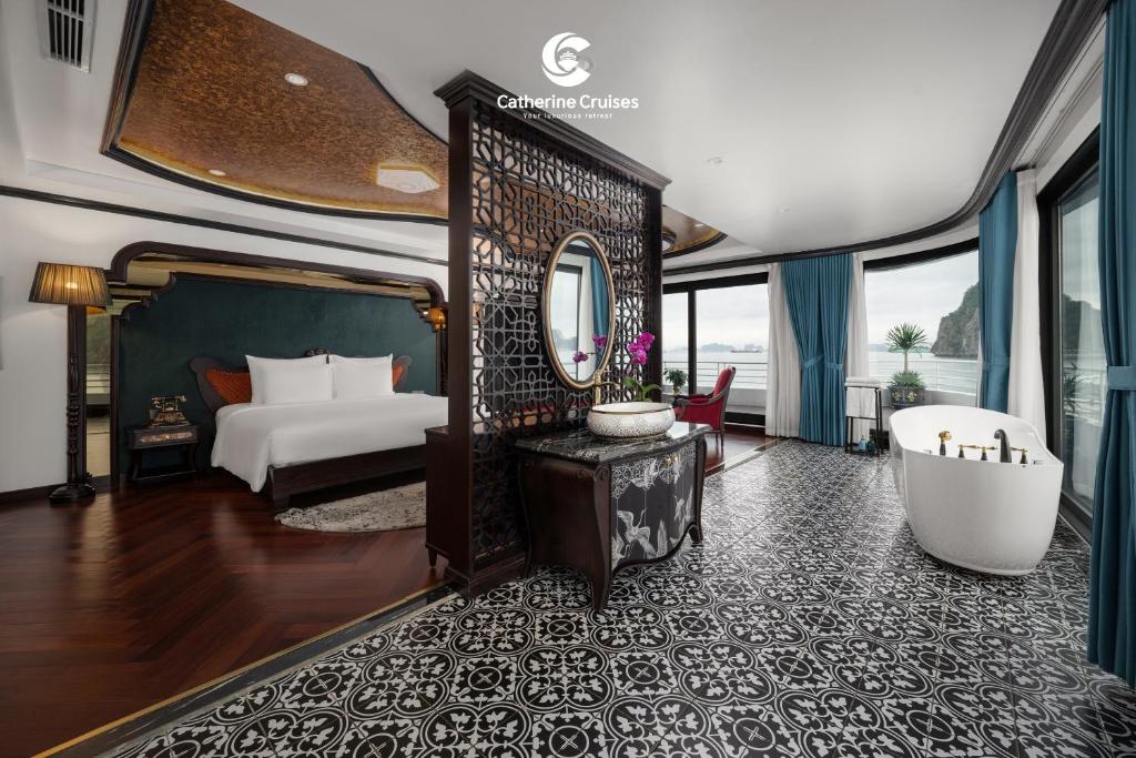 Catherine Cruises Ha Long Bay - 18