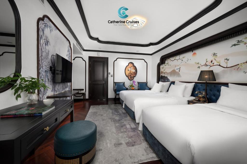 Catherine Cruises Ha Long Bay - 4