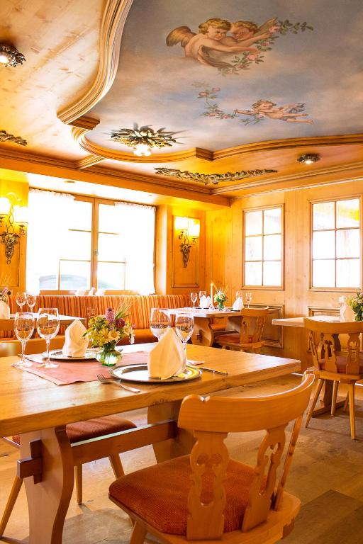 Posezení v ubytování Hotel Tannenmühle