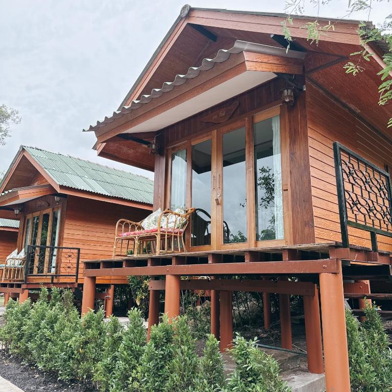 Mangrove bungalow & restaurant - 4