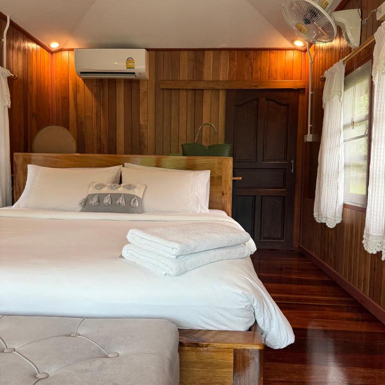 Mangrove bungalow & restaurant - 6