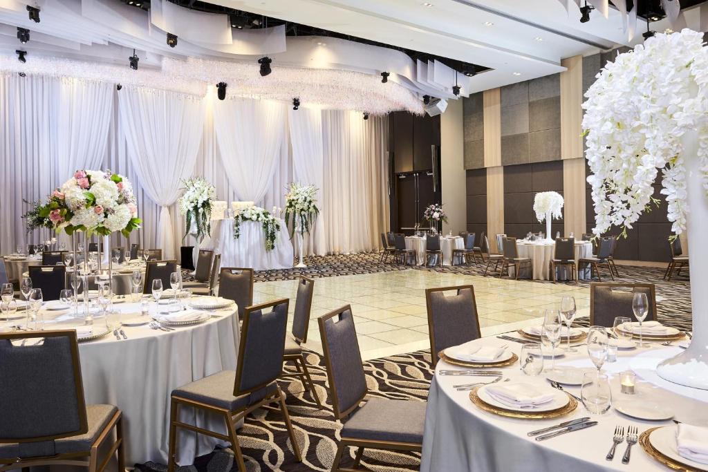 Hyatt Place Toronto Mississauga and Luxe Convention Centre - Resim 4