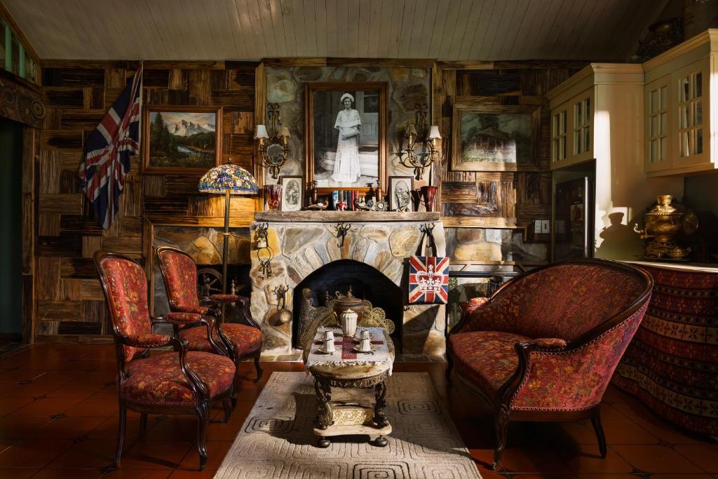 Ta Phin Cottage - Deluxe Family Room