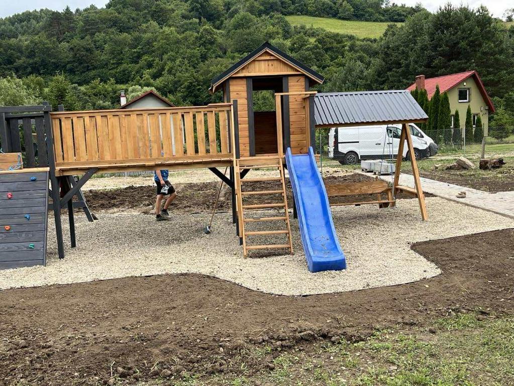 Herní místnost nebo prostor pro děti v ubytování Domki nad Wiarem 2