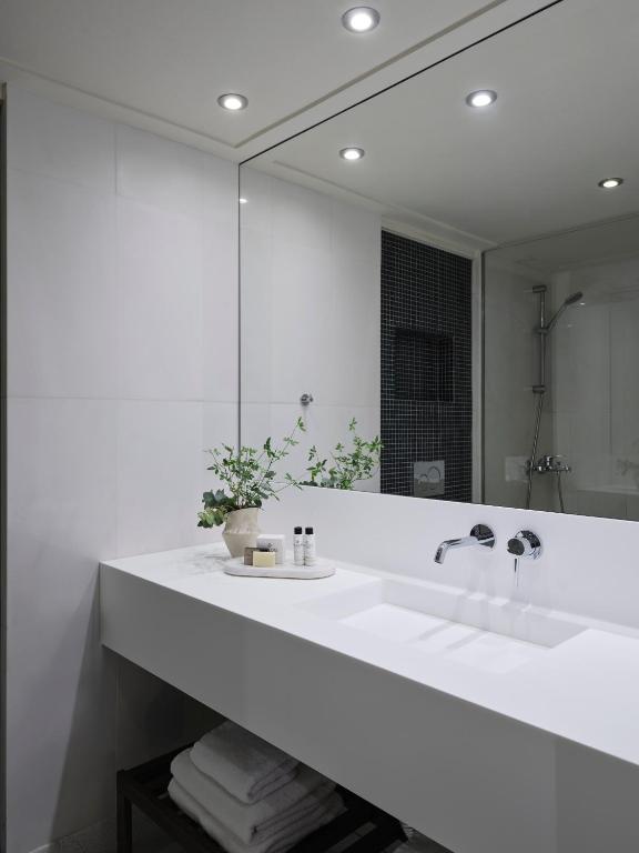 Kontokali Bay Resort & Spa - 15