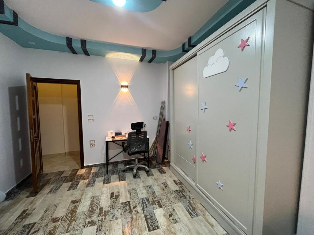 Φωτογραφία από το άλμπουμ του Garden View apartment σε Madīnat aţ Ţalāʼi‘