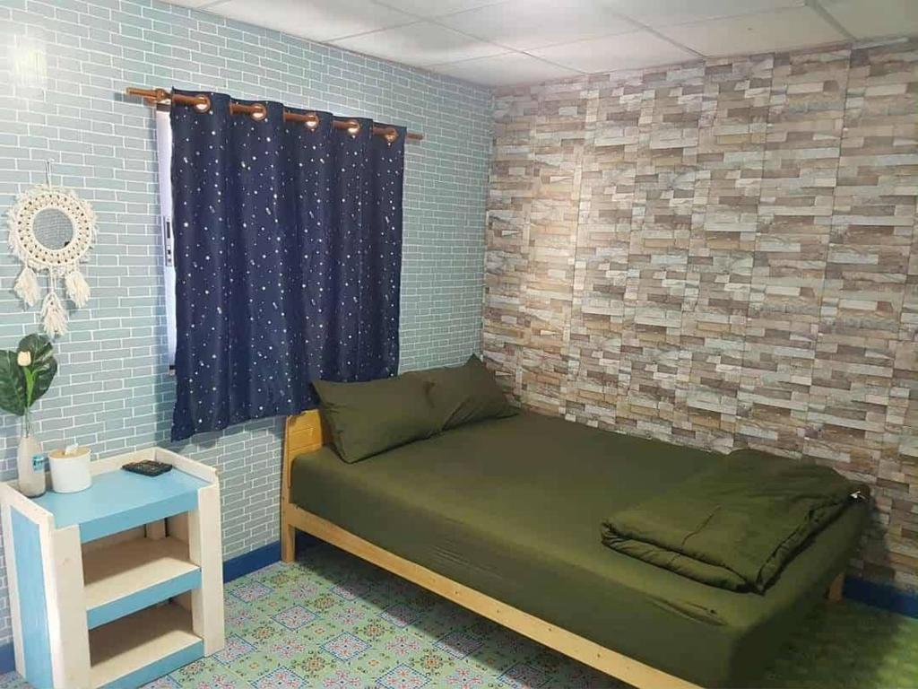 Posezení v ubytování T&T Koh Larn