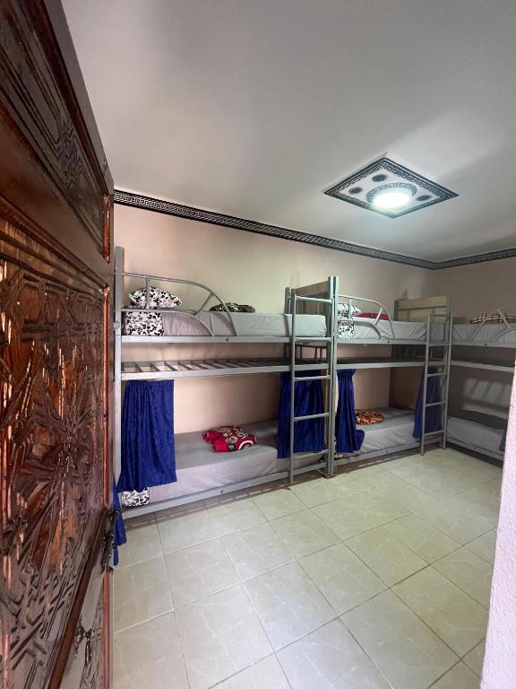 Kasbah Red Castel Hostel - Cama Individual En Habitación Compartida Femenina
