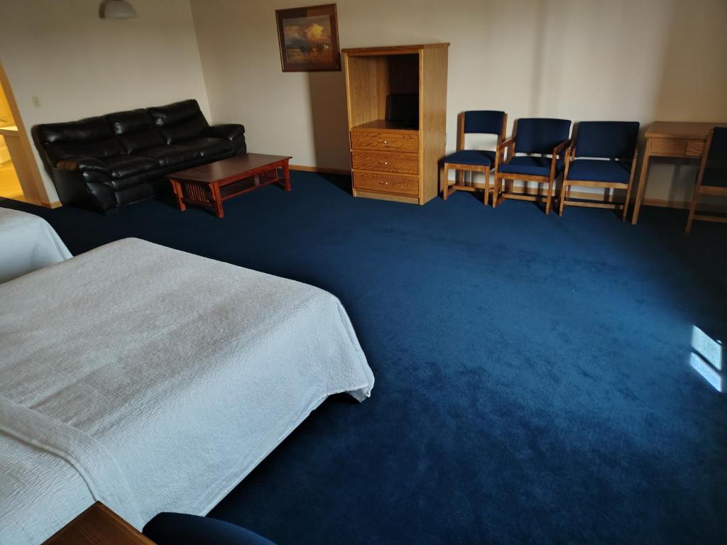 Western Executive Inn photo