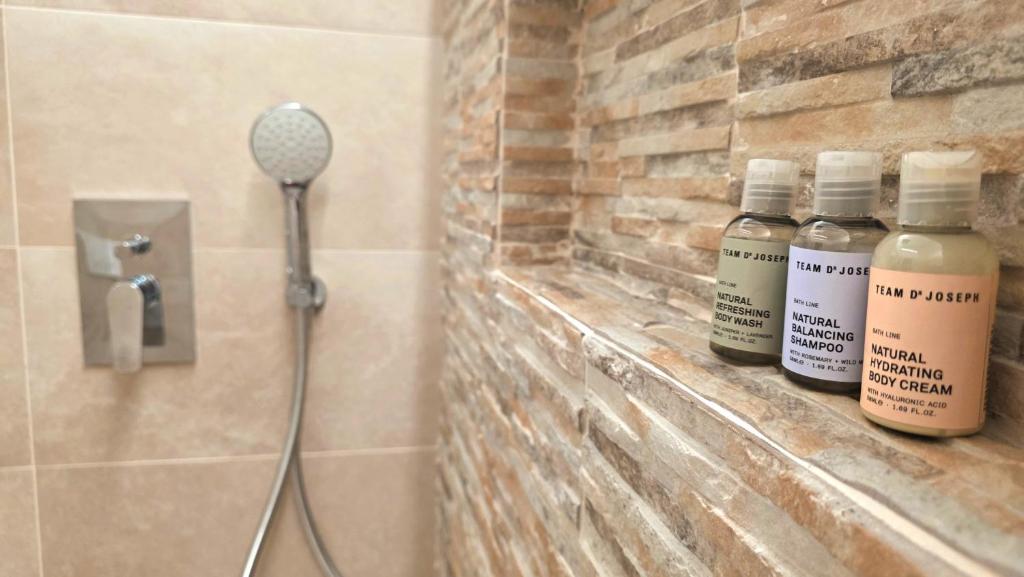 Oasis Apartment with Free parking - Resim 13