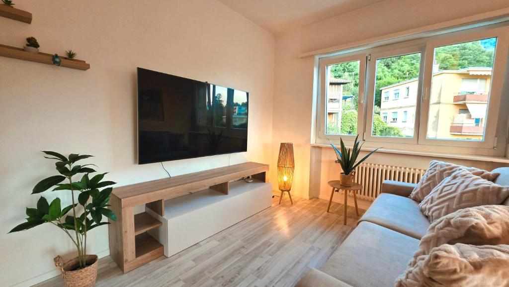 Oasis Apartment with Free parking - Resim 6