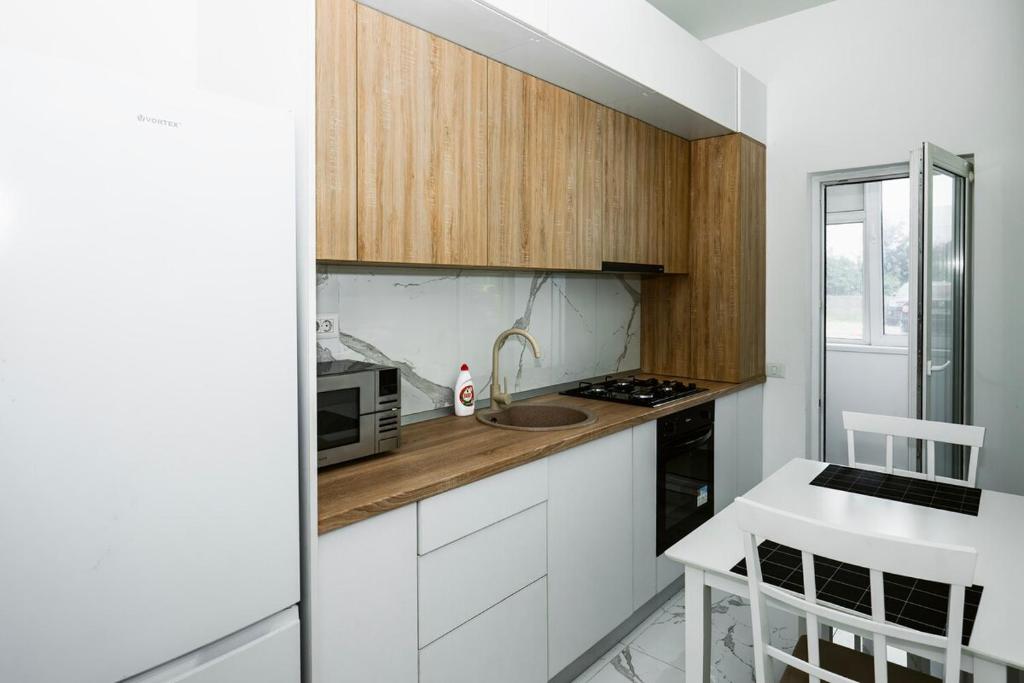 Η κουζίνα ή μικρή κουζίνα στο Escape Studio 4 Pollux Militari