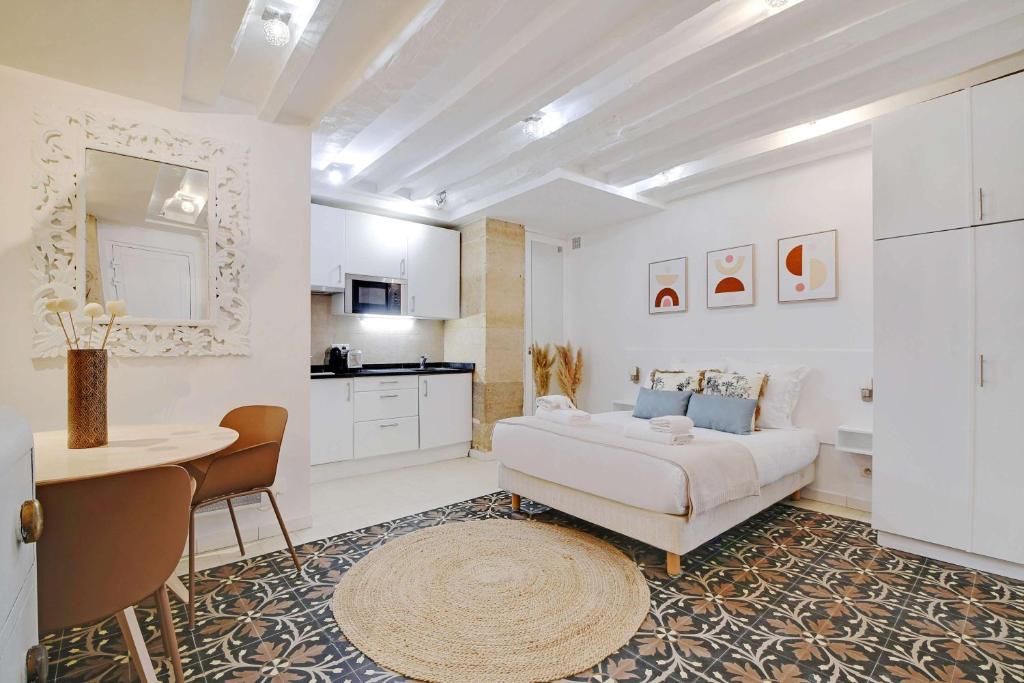 Comfortable studio for 2 near Bastille