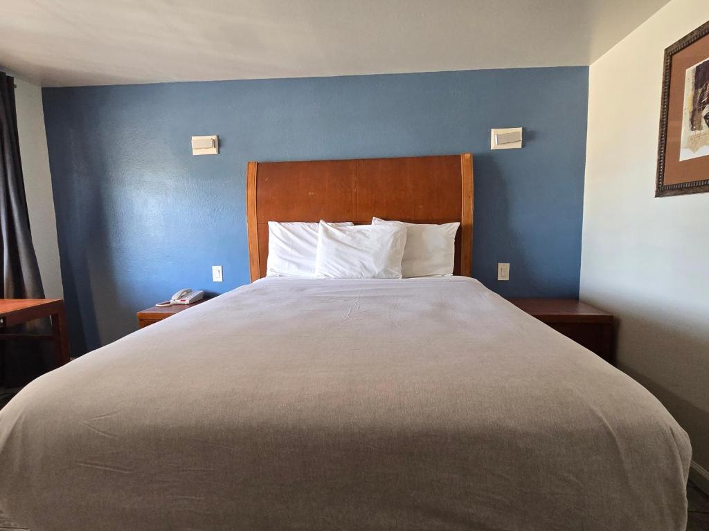 Peach City Inn - Marysville/Yuba City photo