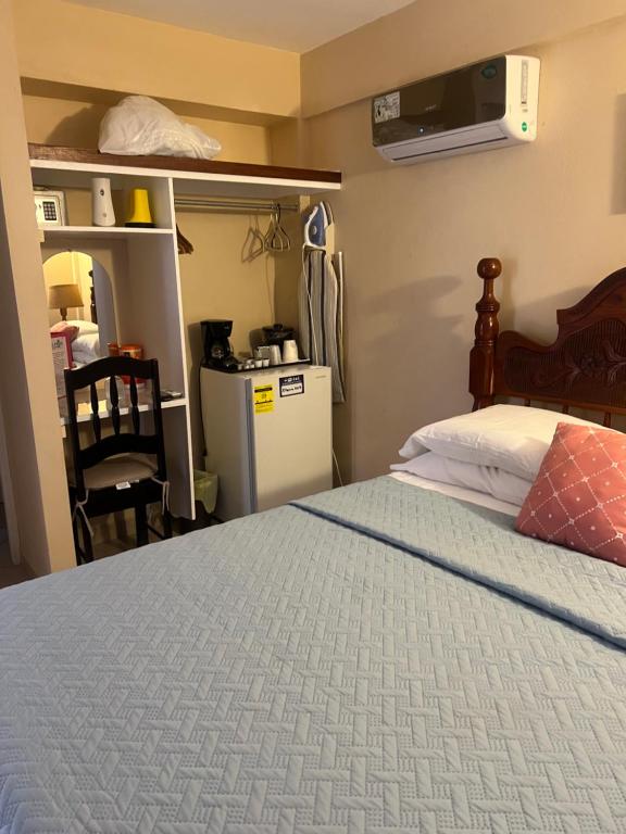 Xterra Palm Guest House photo