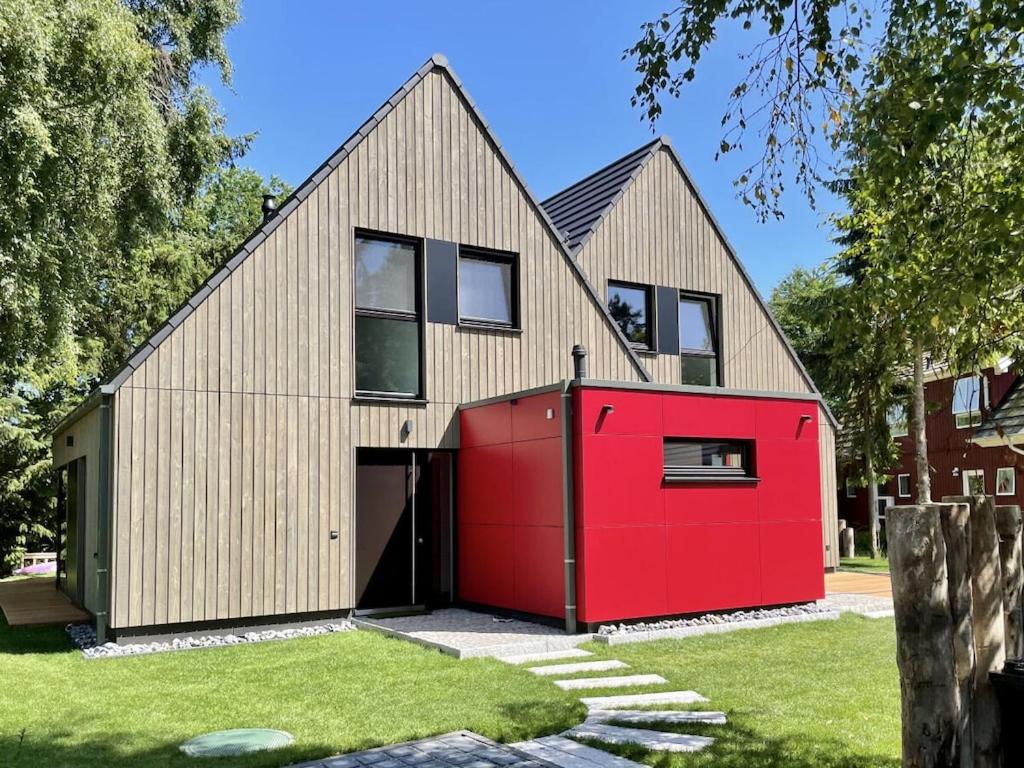 Hoone, kus puhkemaja asub