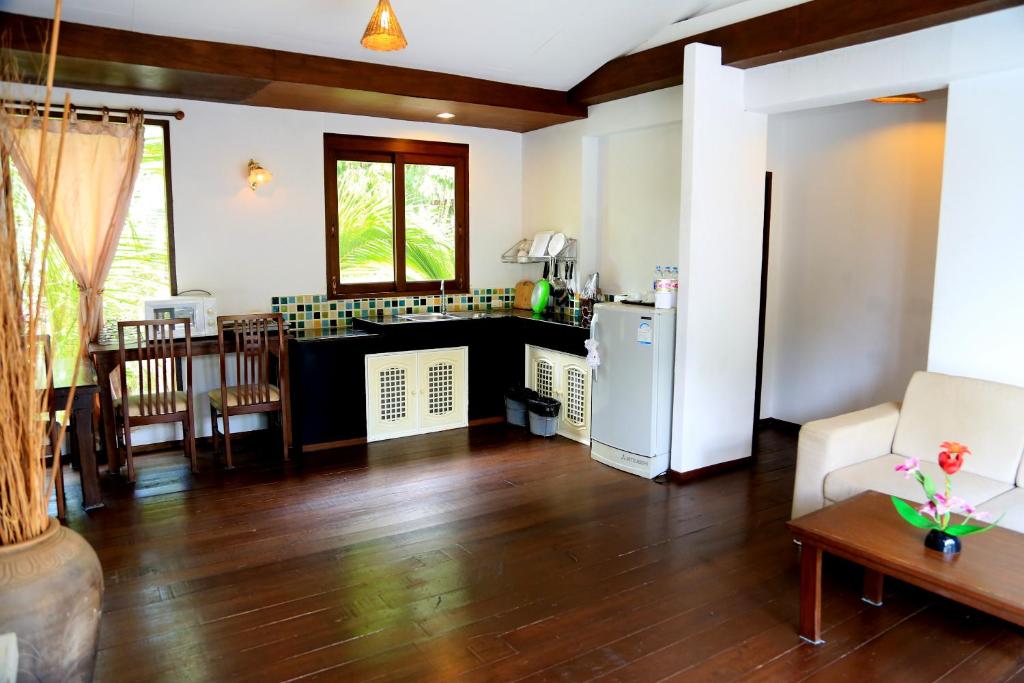 Kuchyň nebo kuchyňský kout v ubytování Sasitara Residence